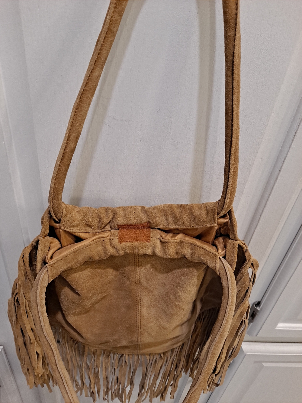 Newport News Easy Style Vintage Tan Suede Fringe Shoulder Bag Boho Saddlebag - Picture 6 of 11